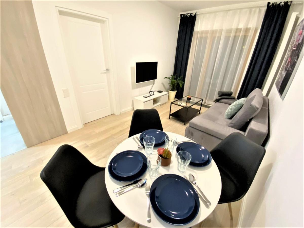 Exclusive 2Br! Apartment In Center +Netflix +Gym Warsaw Exterior photo